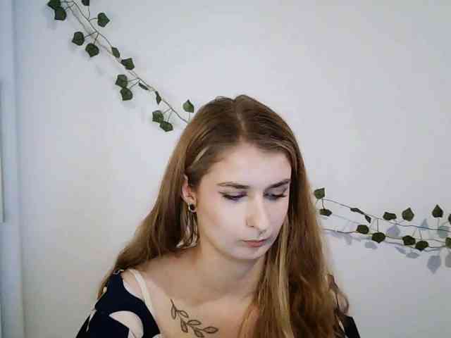 HotNina19 webcam