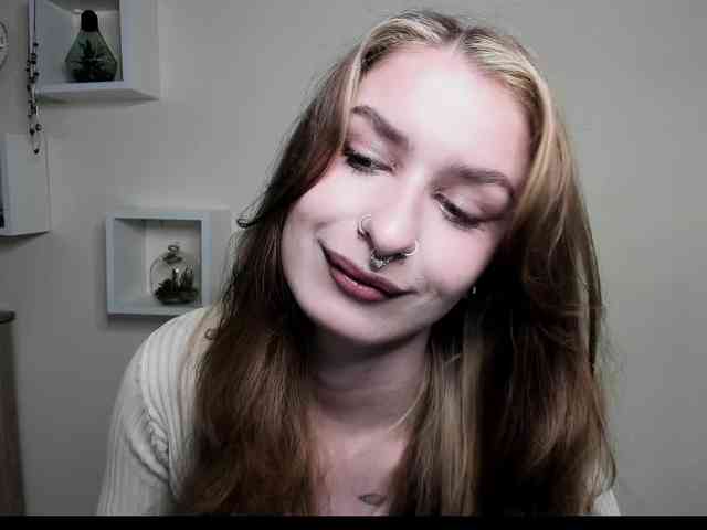 HotNina19 webcam