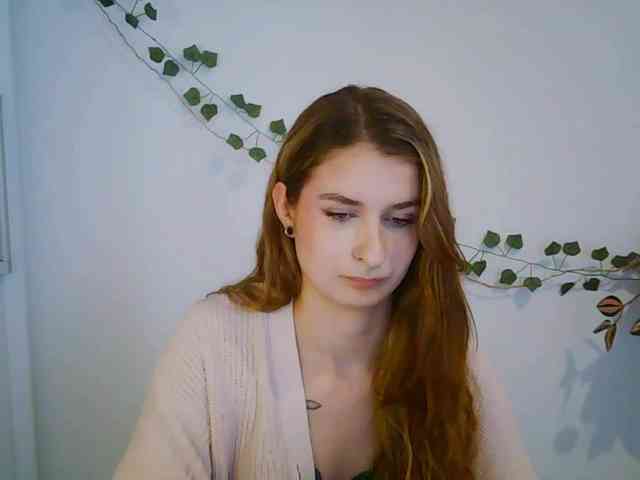 HotNina19 webcam