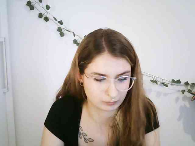 HotNina19 webcam