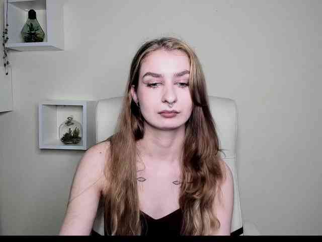 HotNina19 webcam