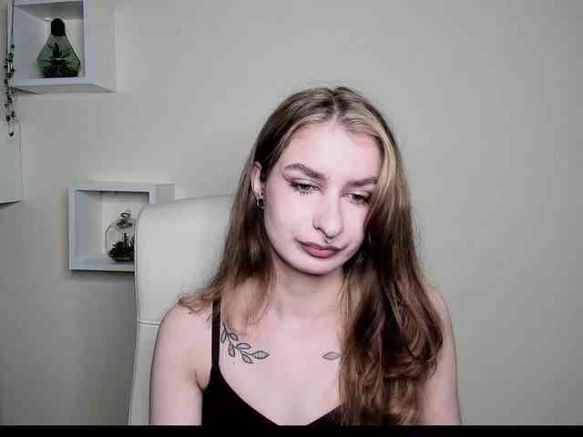 HotNina19 webcam