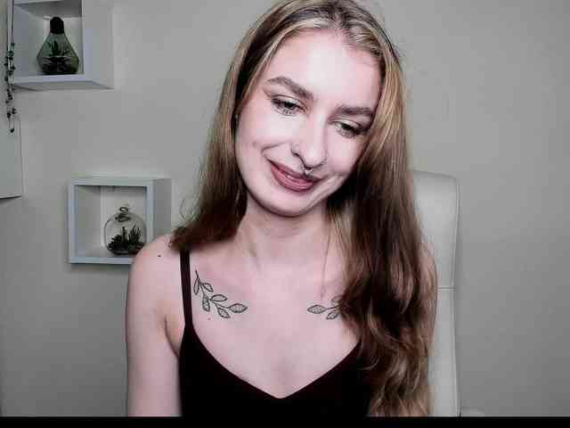 HotNina19 webcam