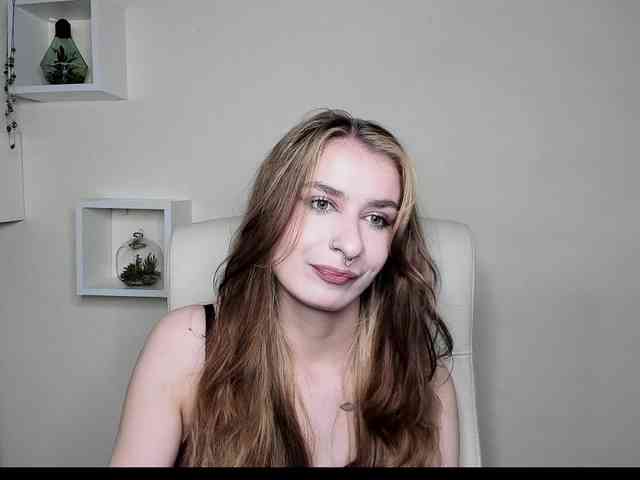 HotNina19 webcam