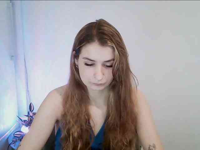 HotNina19 webcam