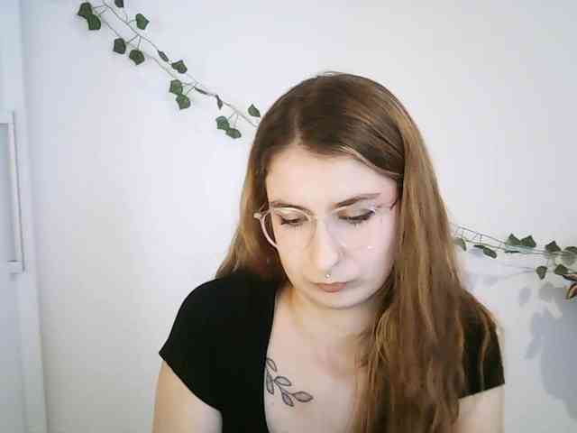 HotNina19 webcam