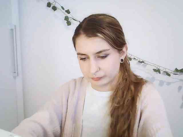 HotNina19 Live Webcam on BongaCams