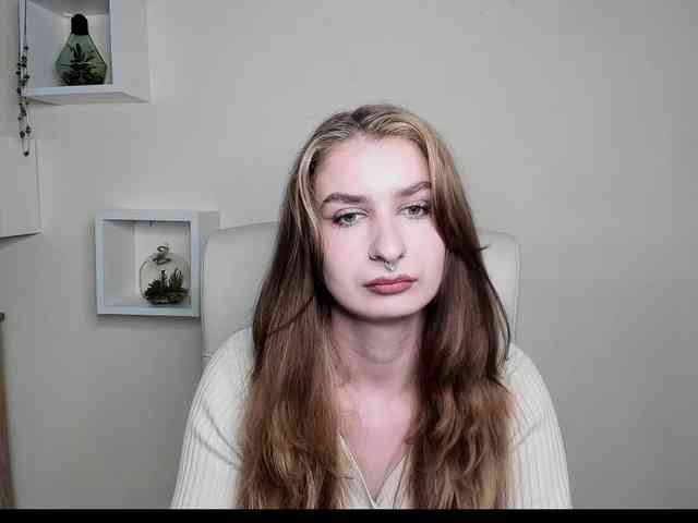 HotNina19 webcam