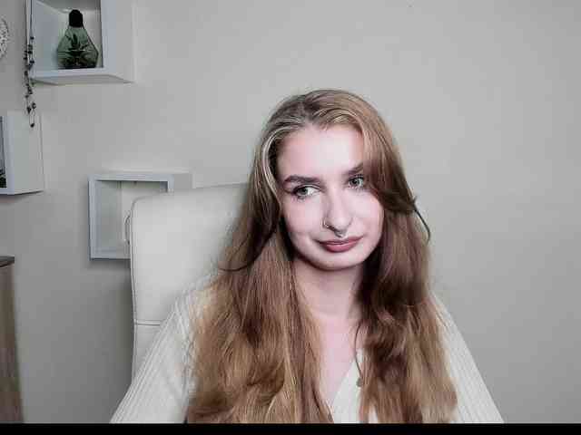 HotNina19 webcam