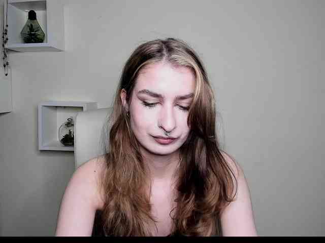 HotNina19 webcam