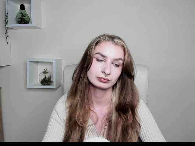 HotNina19 webcam