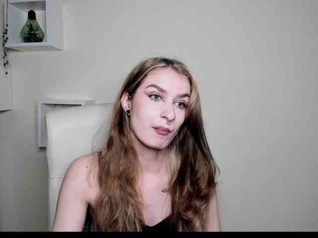 HotNina19 webcam
