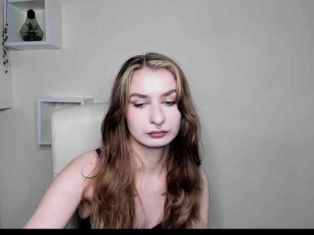 HotNina19 webcam