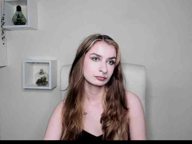 HotNina19 webcam