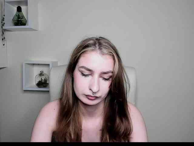 HotNina19 webcam