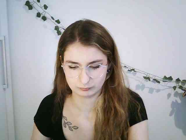 HotNina19 webcam