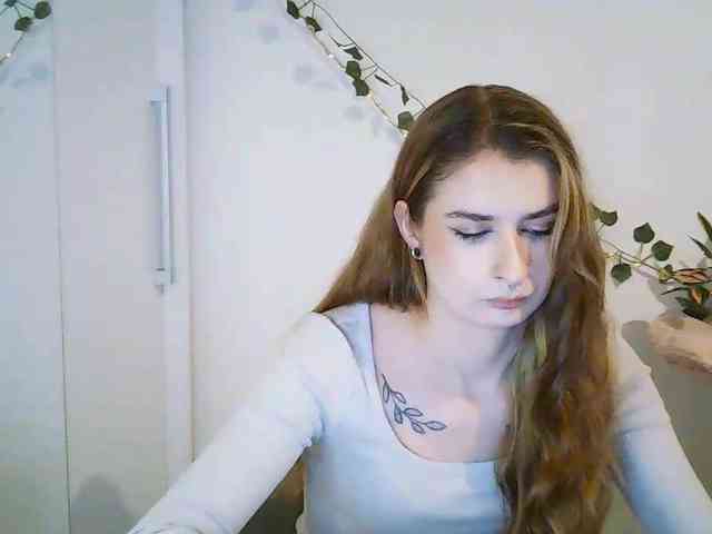 HotNina19 webcam
