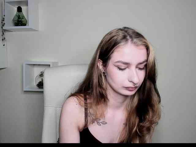 HotNina19 webcam