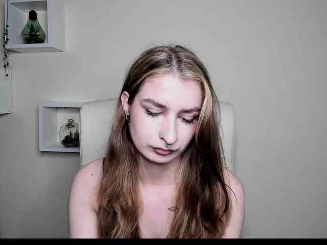 HotNina19 webcam
