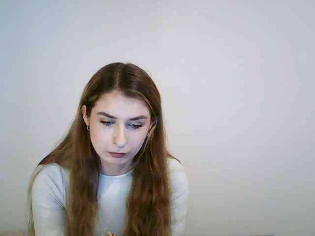 HotNina19 webcam