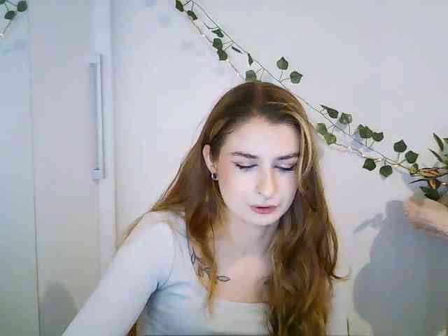 HotNina19 webcam
