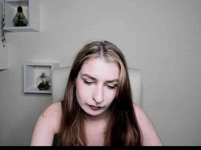 HotNina19 webcam