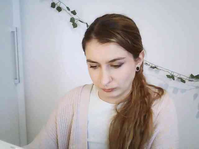 HotNina19 Live Webcam on BongaCams