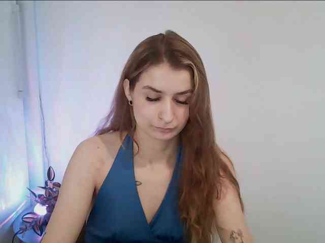 HotNina19 webcam
