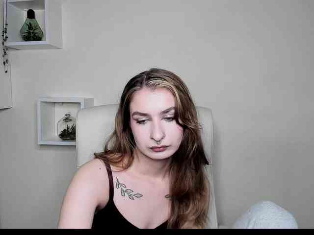 HotNina19 webcam