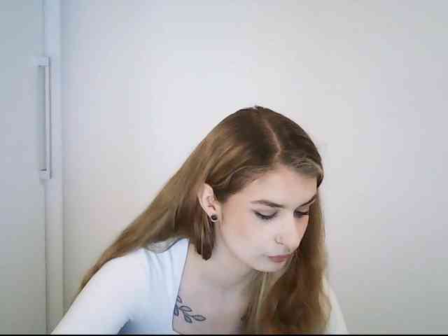 HotNina19 webcam