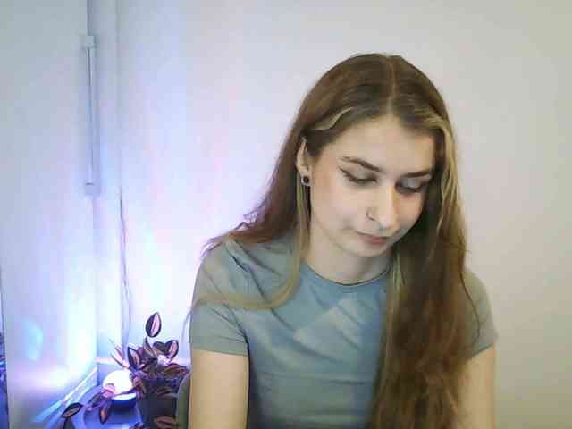 HotNina19 webcam