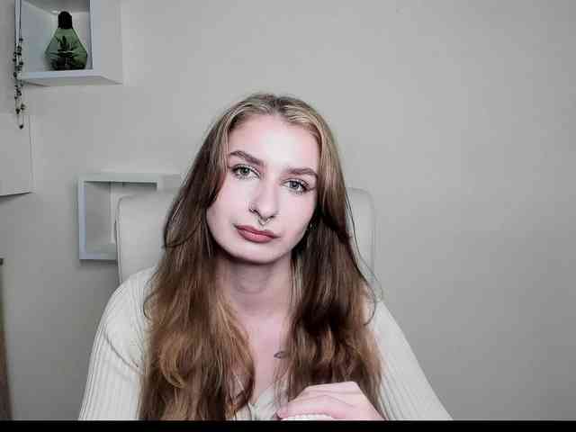 HotNina19 webcam