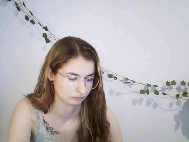HotNina19 webcam