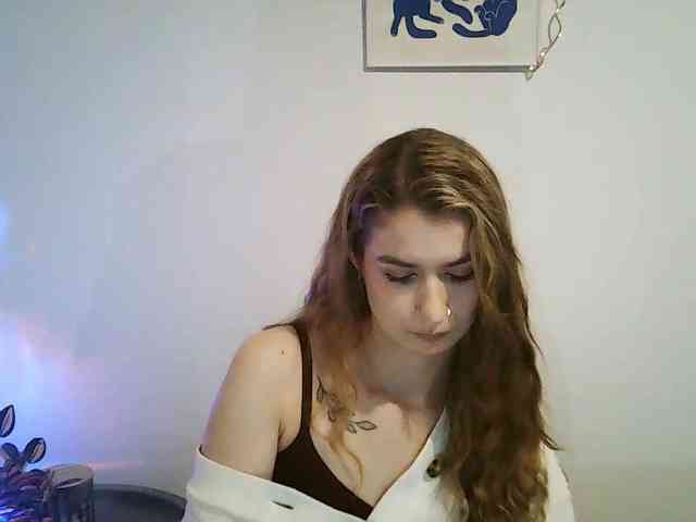 HotNina19 webcam