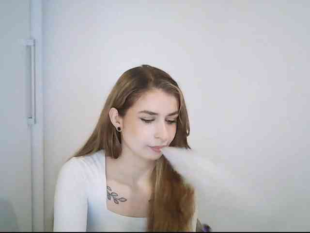 HotNina19 webcam