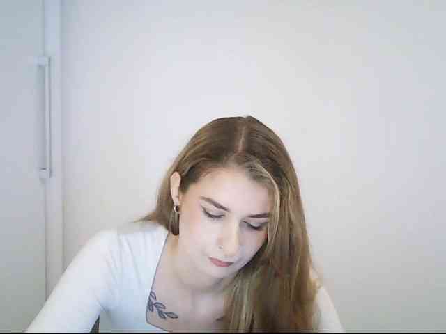 HotNina19 webcam