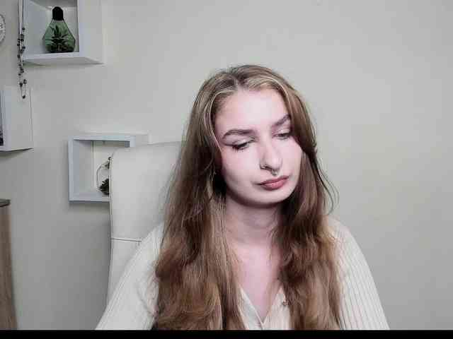 HotNina19 webcam