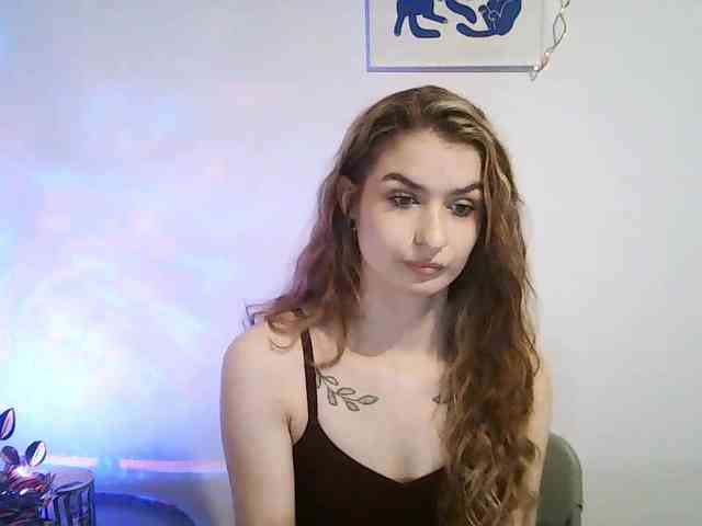 HotNina19 webcam