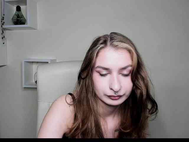 HotNina19 webcam