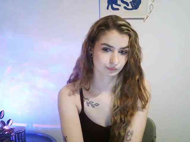 HotNina19 webcam