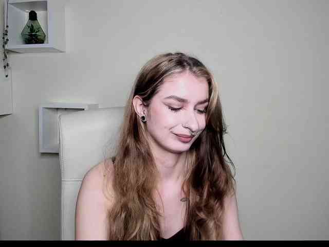 HotNina19 webcam