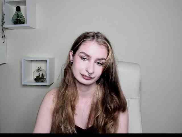 HotNina19 webcam