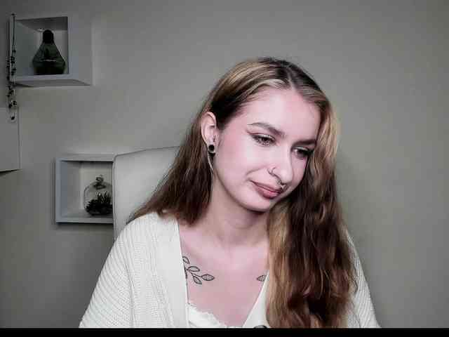 HotNina19 webcam