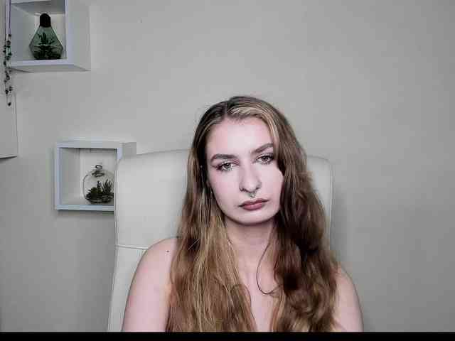 HotNina19 webcam
