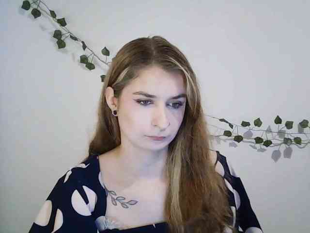 HotNina19 webcam