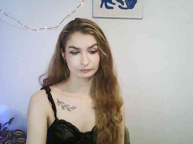 HotNina19 webcam