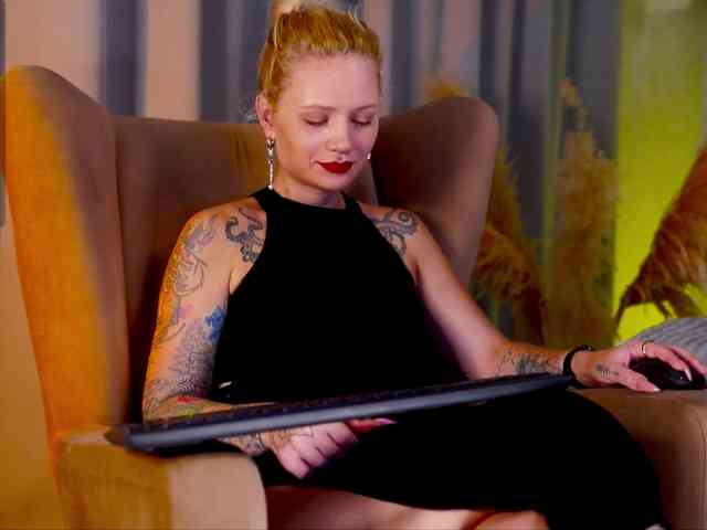 ViviaRocks webcam