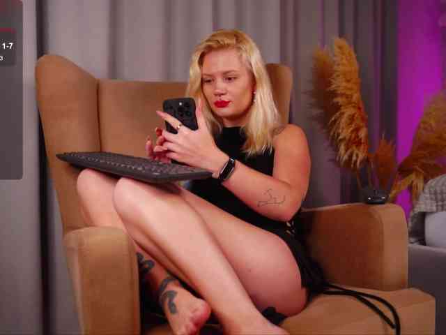 ViviaRocks webcam