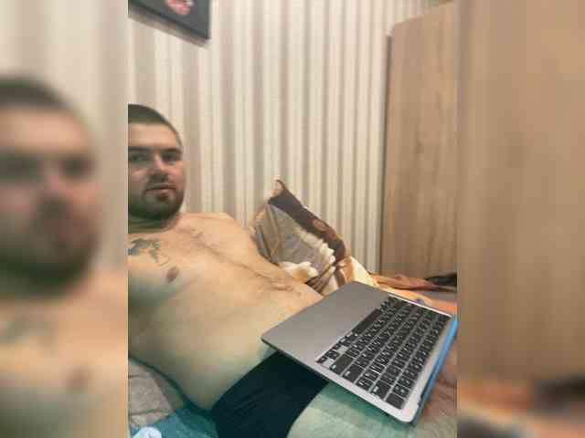 AryLexy webcam