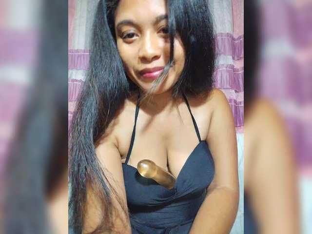 Brendah23's BongaCams show and profile